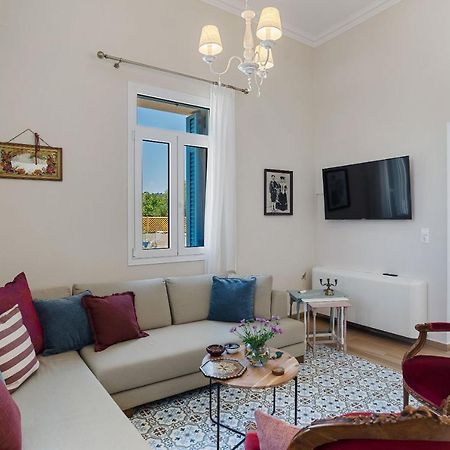 Villa Remedio Neon Khorion  Екстериор снимка